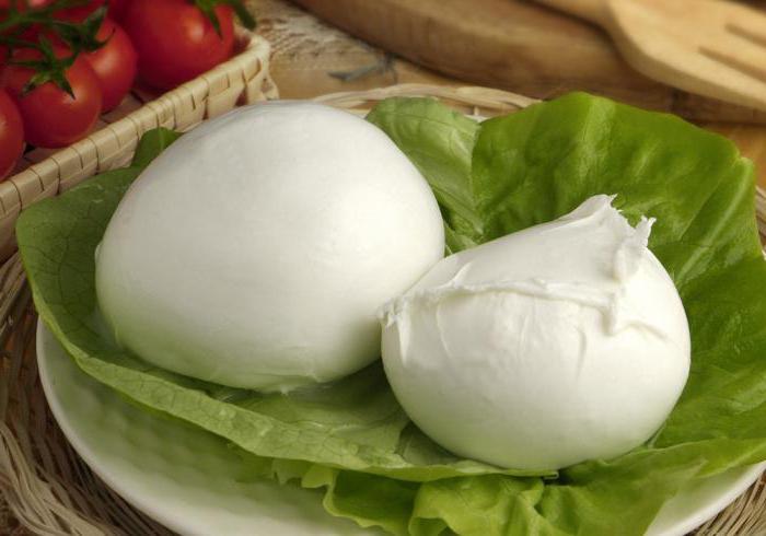 Kreikan salaattijuustoa, joka on parempi valita? Alkuperäiset reseptit